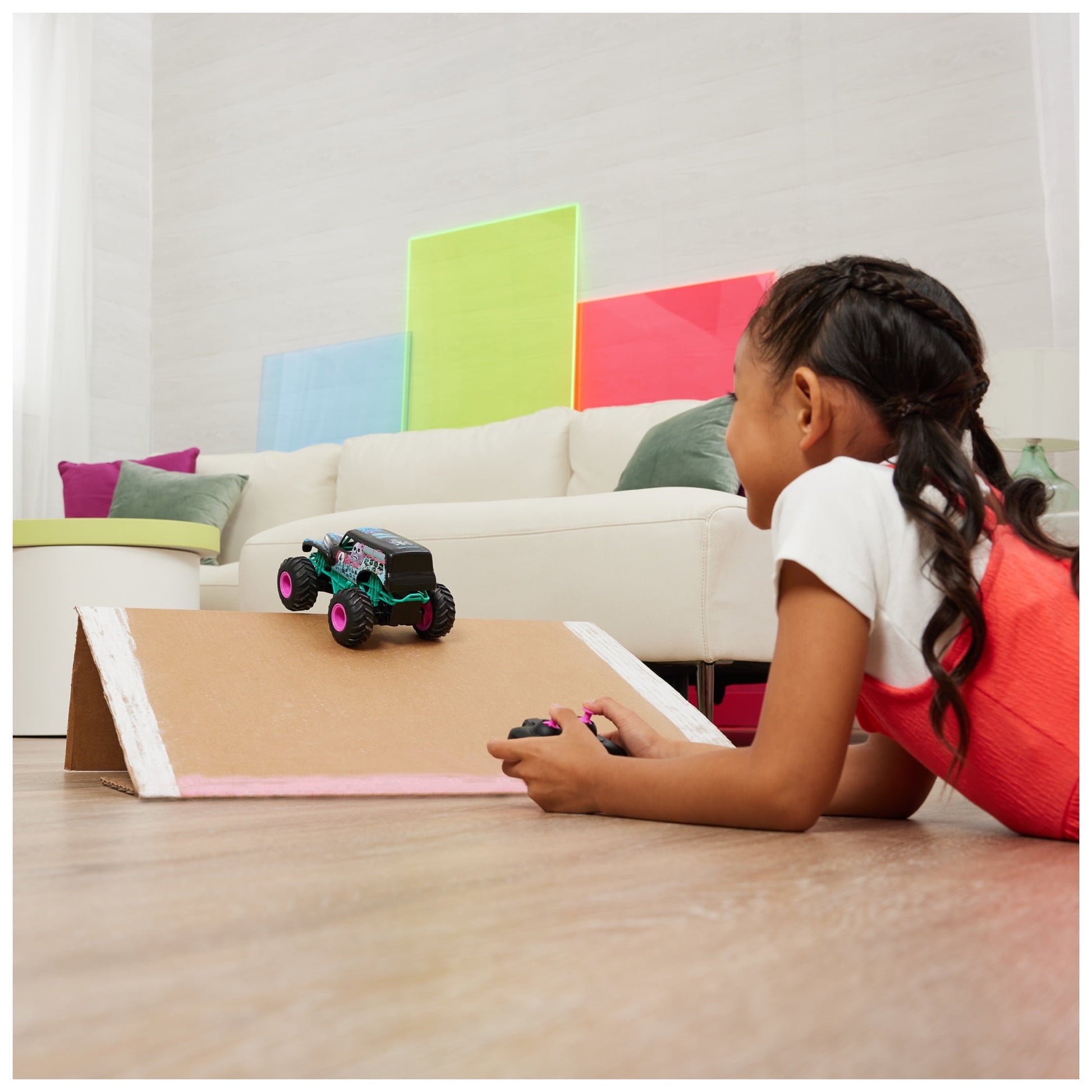 Monster Jam, Grave Digger Remote Control Monster Truck, 1:24 Scale, Nitro Neon Themed