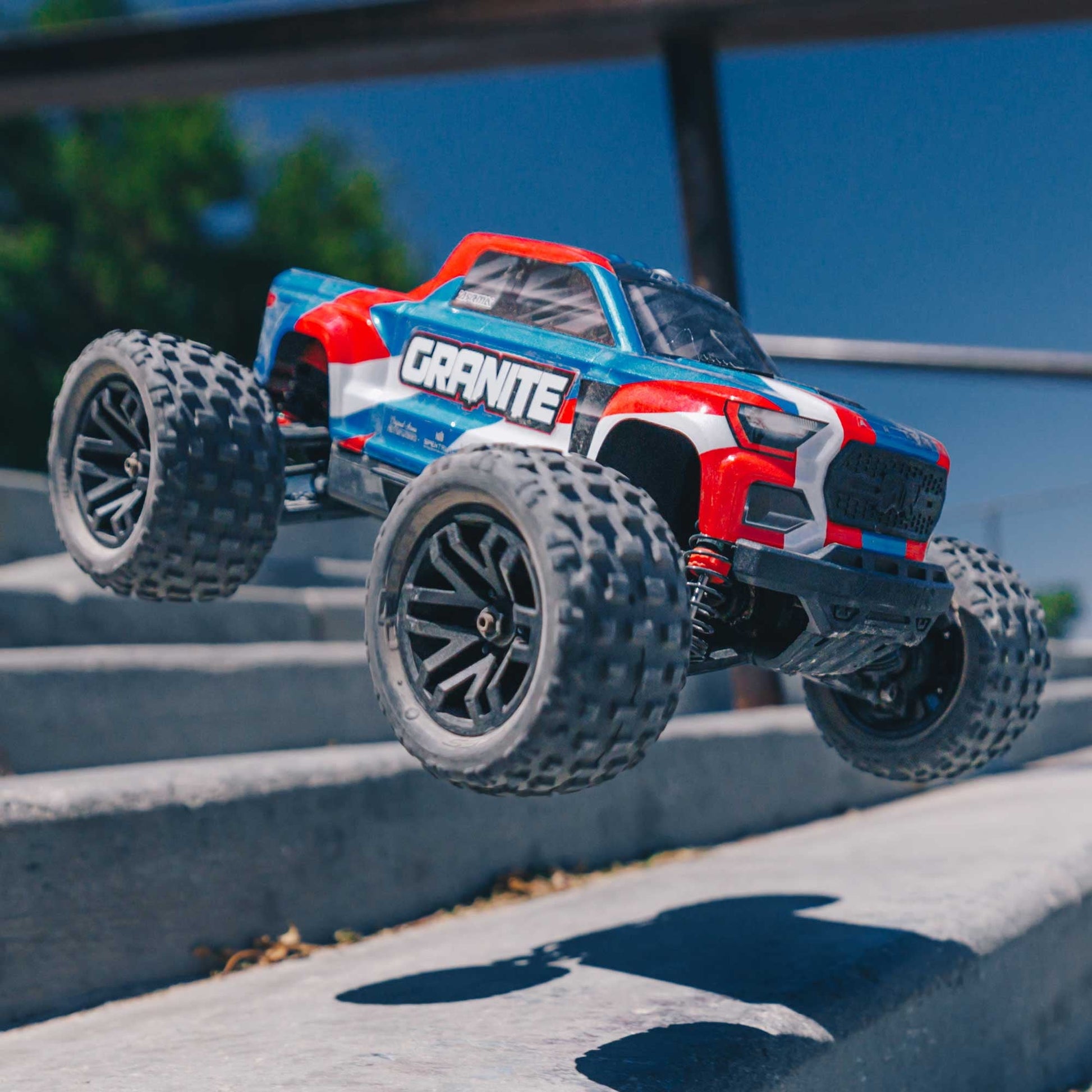 ARRMA GRANITE GROM 4x4 SMART Small Scale MT Blue ARA2102T1