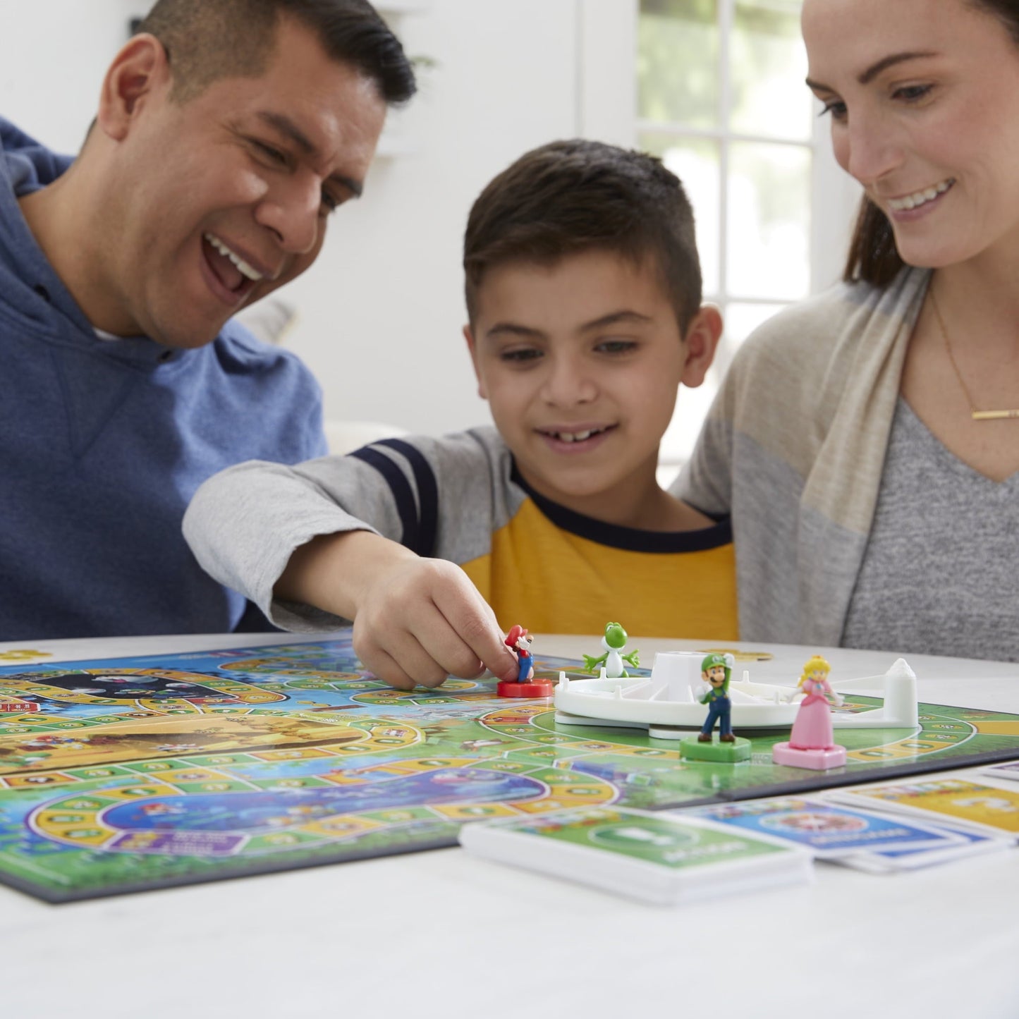 The Game of Life: Super Mario Edition Board Game, Kids Ages 8+, Play Minigames, Collect Stars
